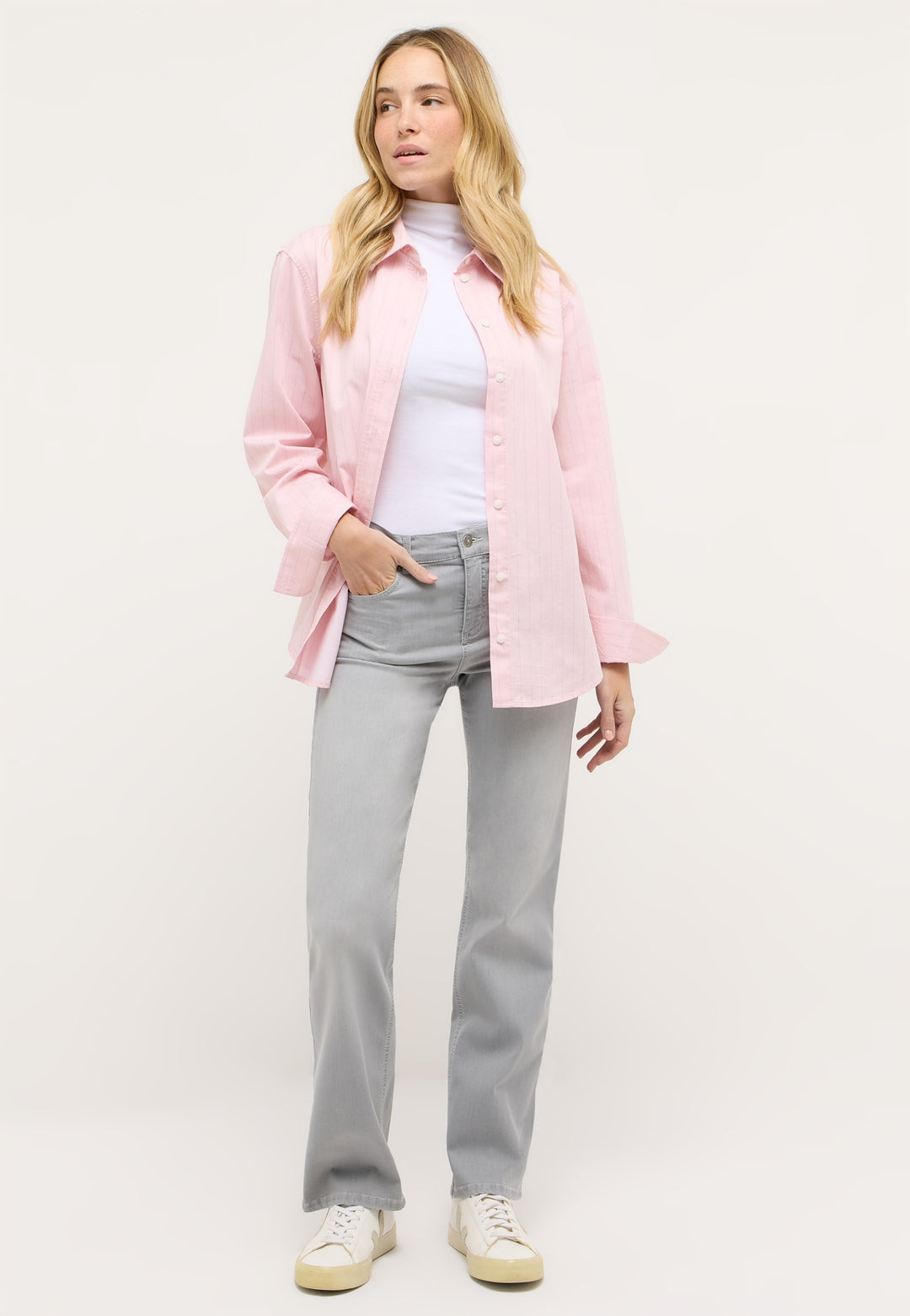 LARA, light grey used 1458 Bild 4