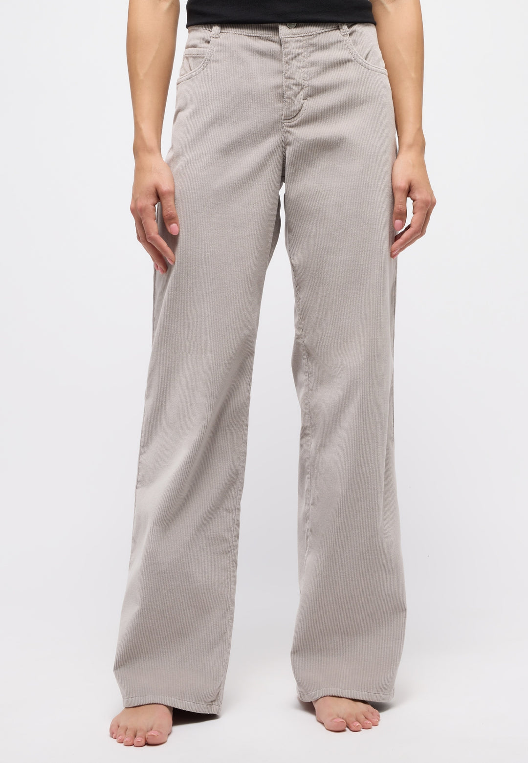 LIZ, mid grey 150 Bild 3