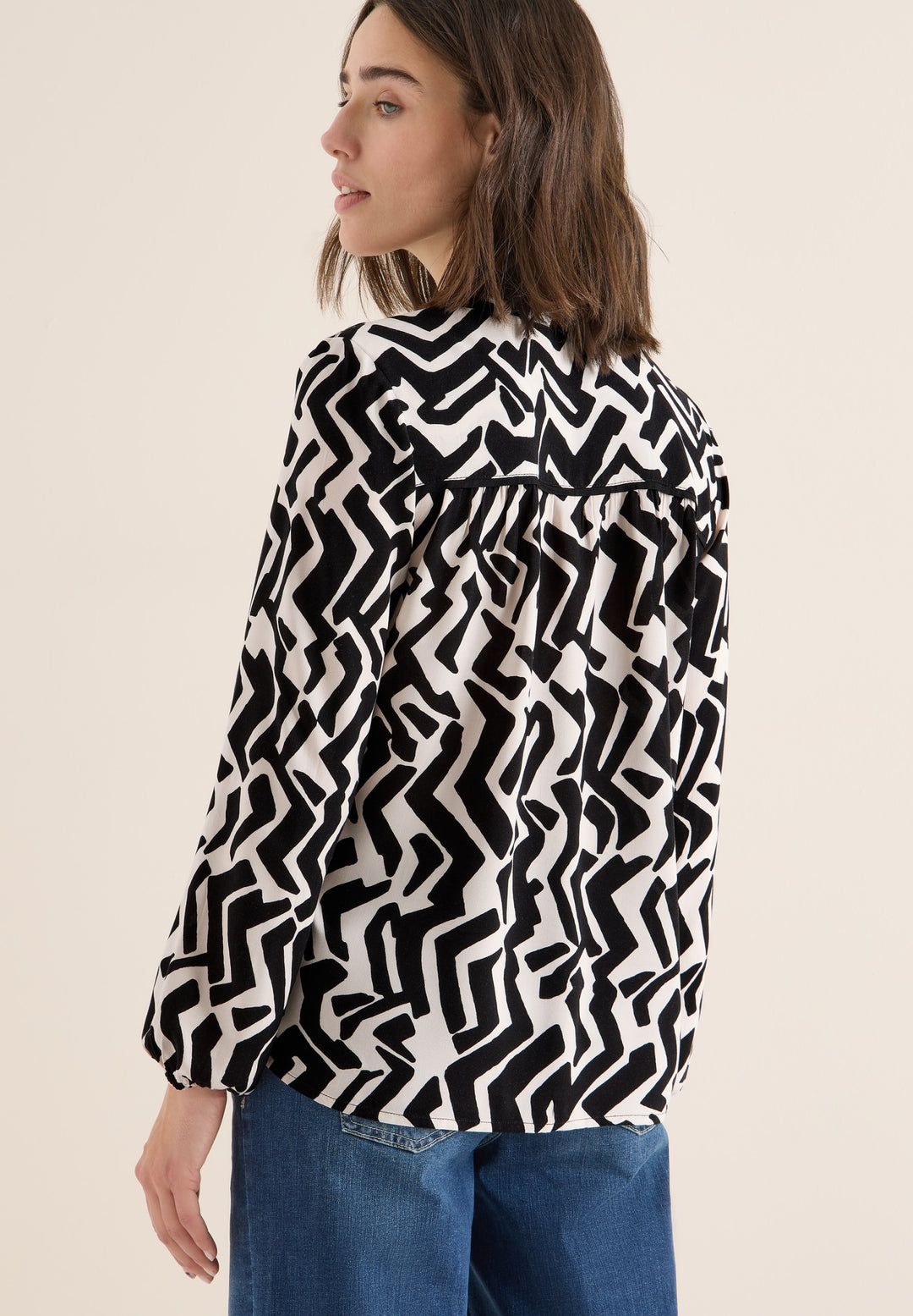 2 Color Printed Blouse, light greige 27089 Bild 3