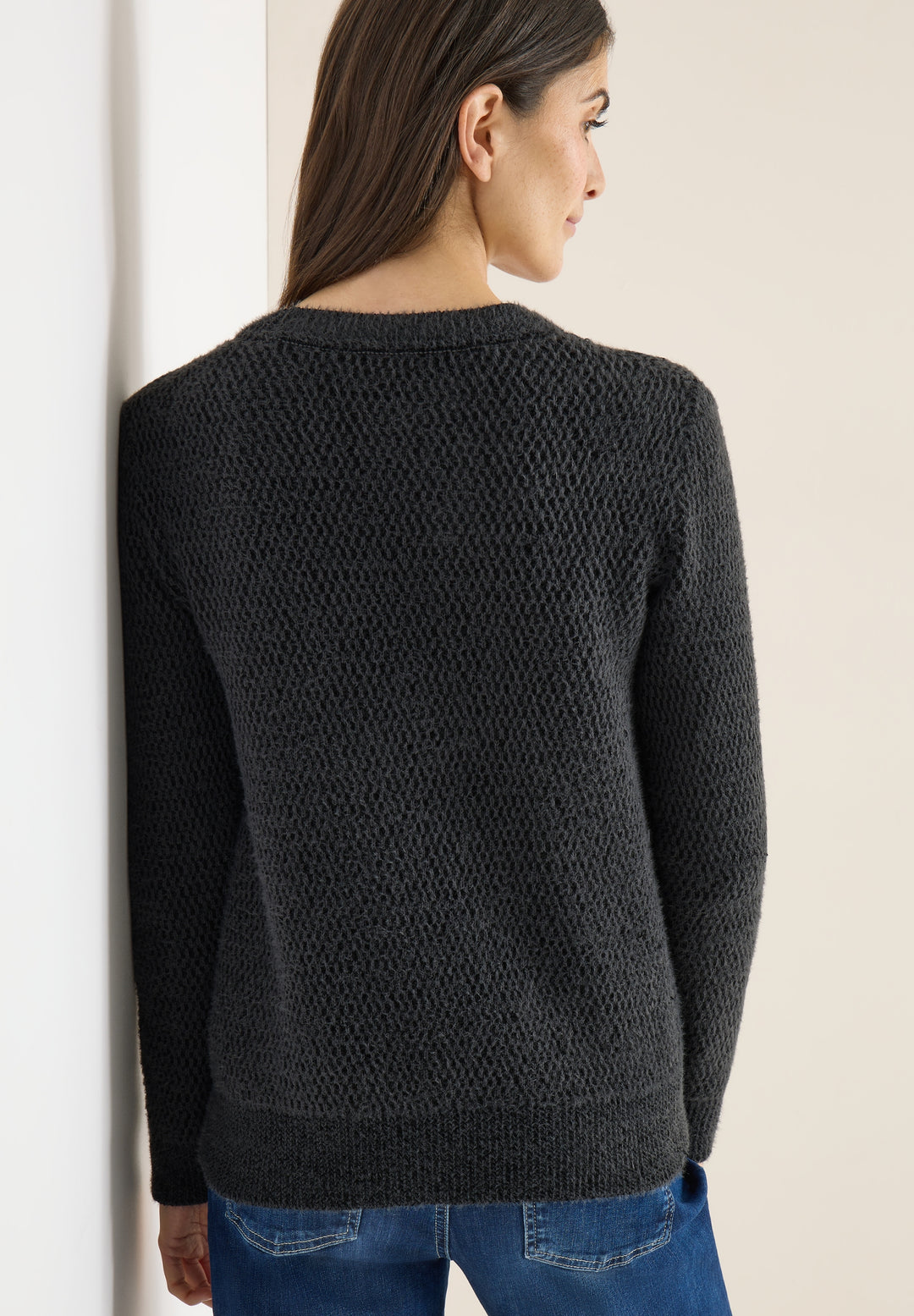 Featheryarn Cardigan, Black 20001 Bild 4