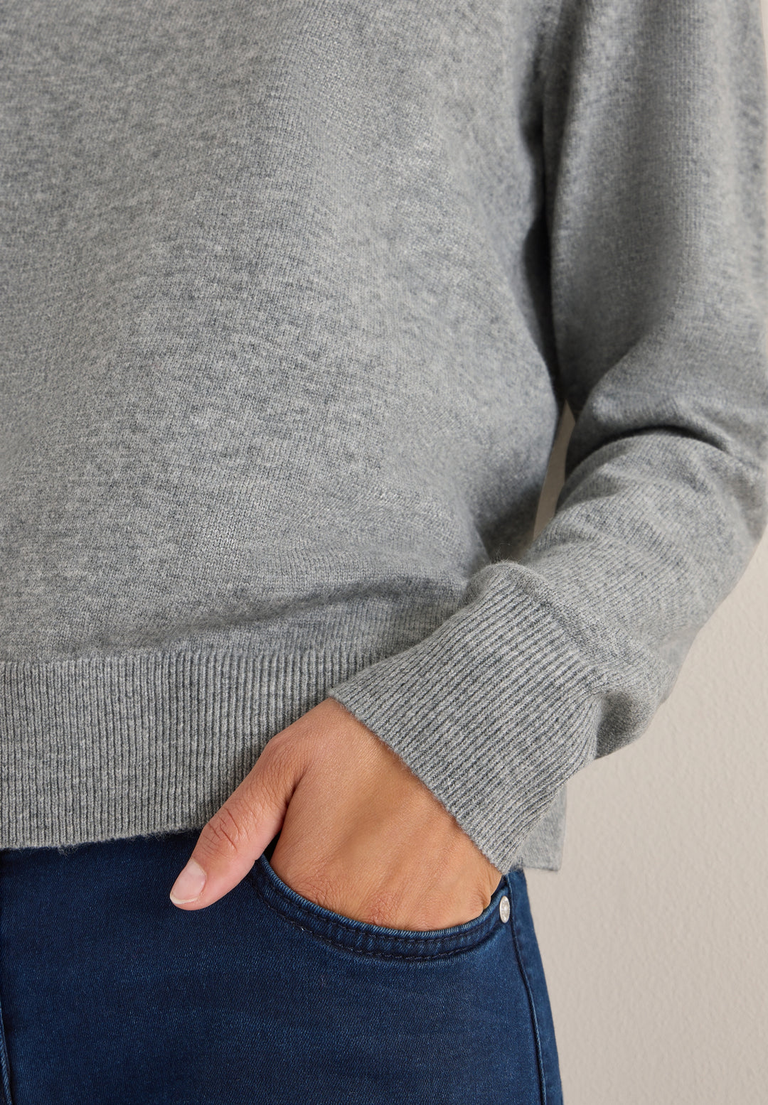 NOS_Basic cosy round neck, sporty grey melange 16839 Bild 7