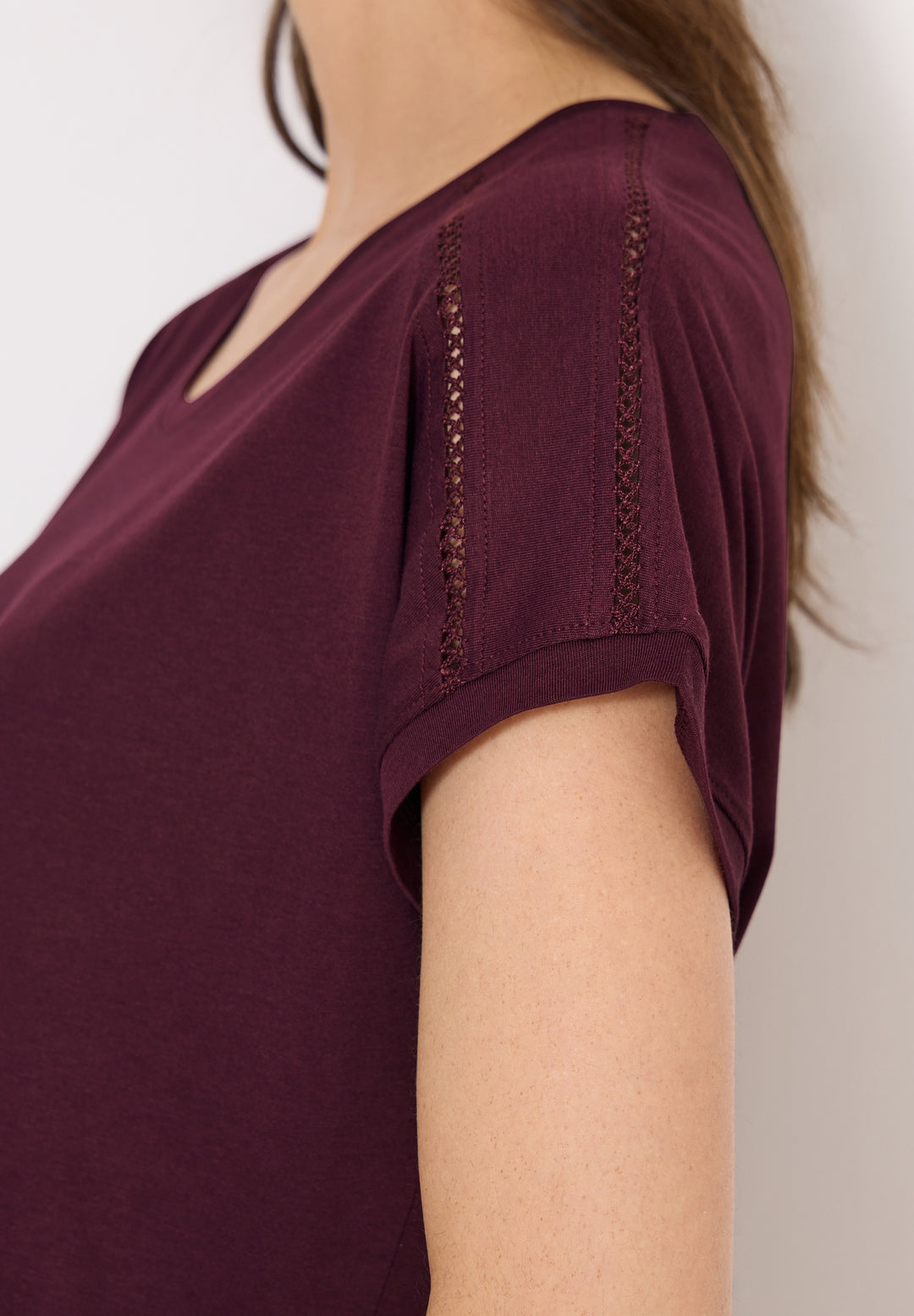 NOS Solid Lace Shoulder T-Shir, sweet grape red 17590 Bild 7
