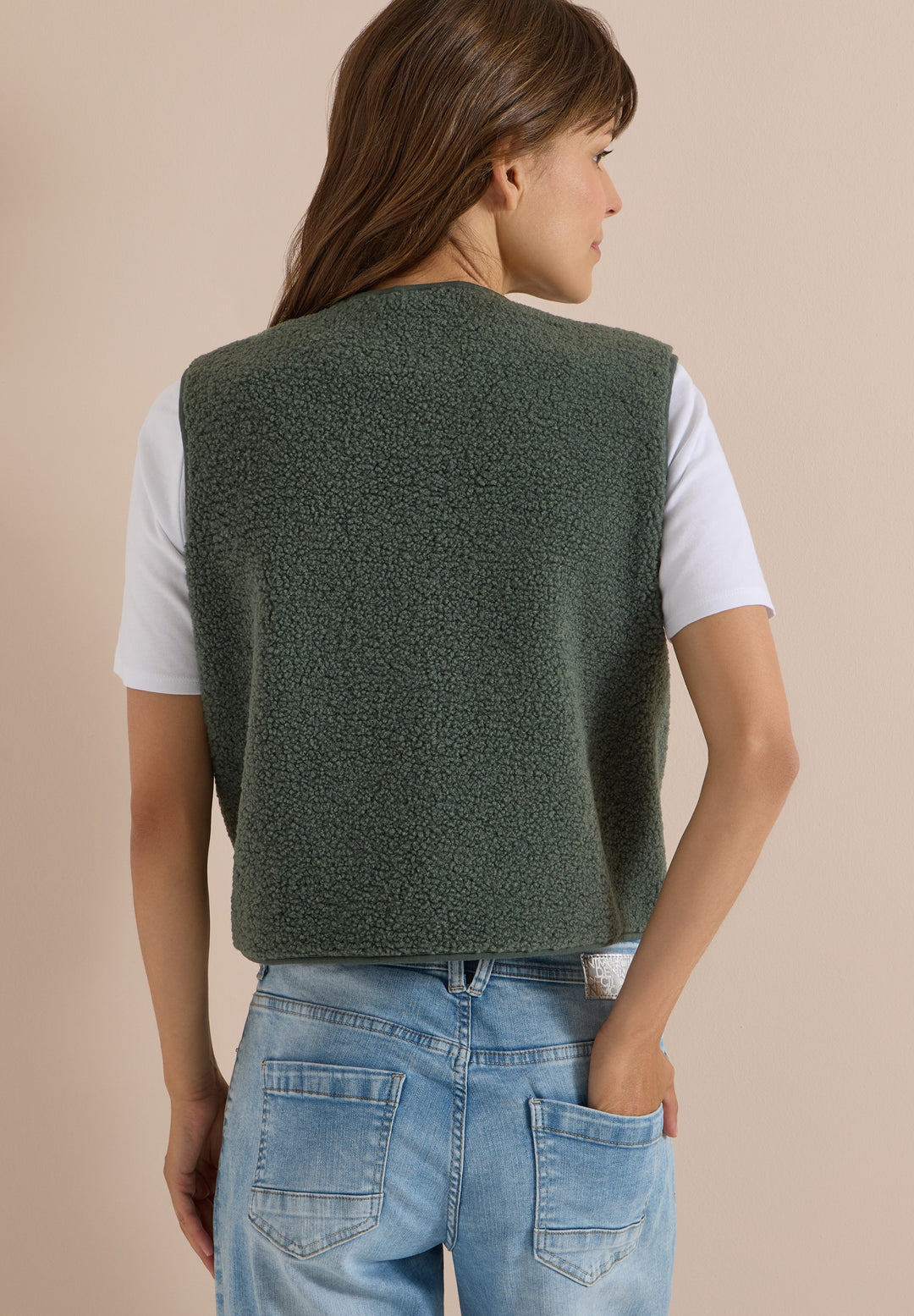NOS Solid Matmix Teddy Vest, dried olive green 17798 Bild 4