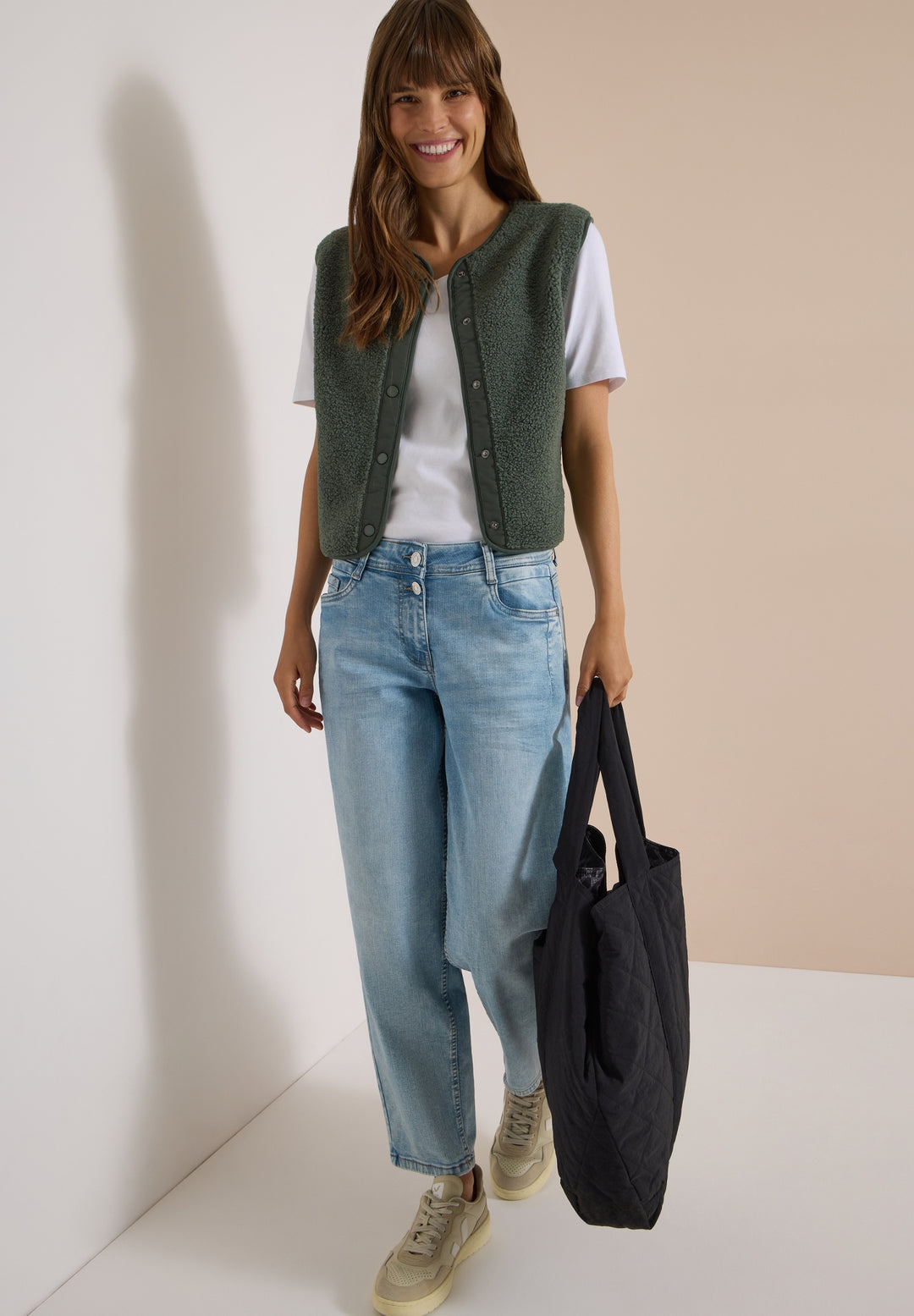 NOS Solid Matmix Teddy Vest, dried olive green 17798 Bild 5