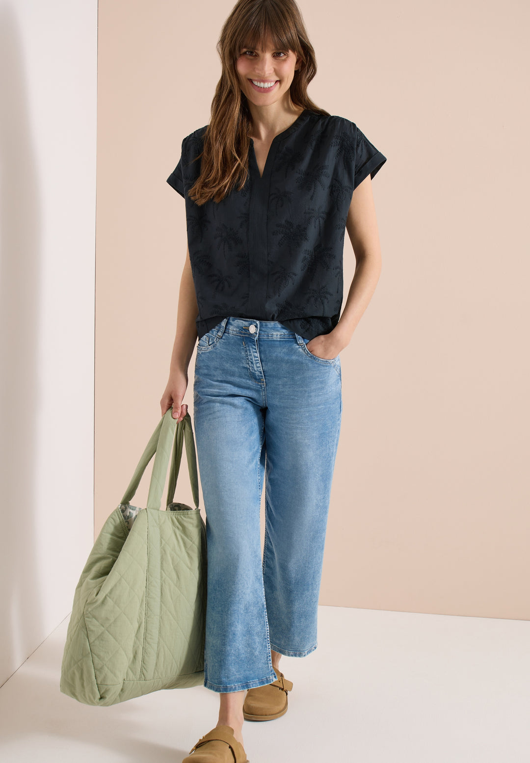 Solid Embroidery Blouse, palm breeze green 17672 Bild 5