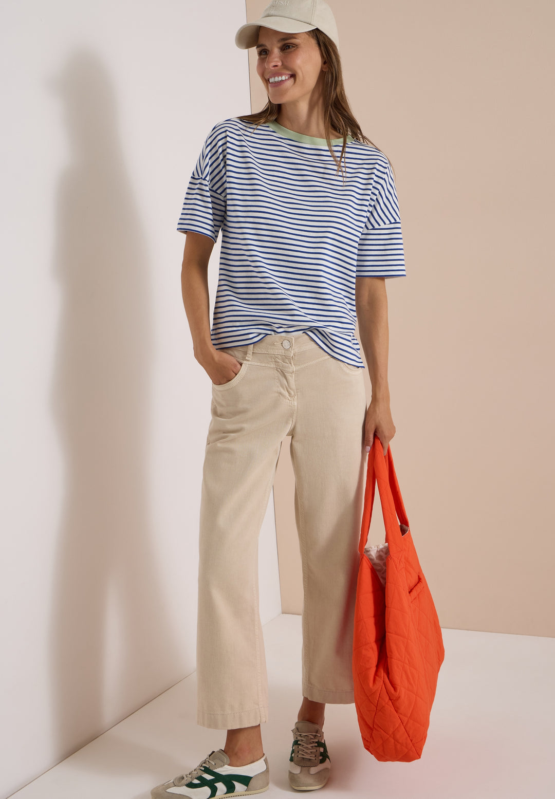 Striped T-Shirt with Contrast, deep river blue 37765 Bild 3