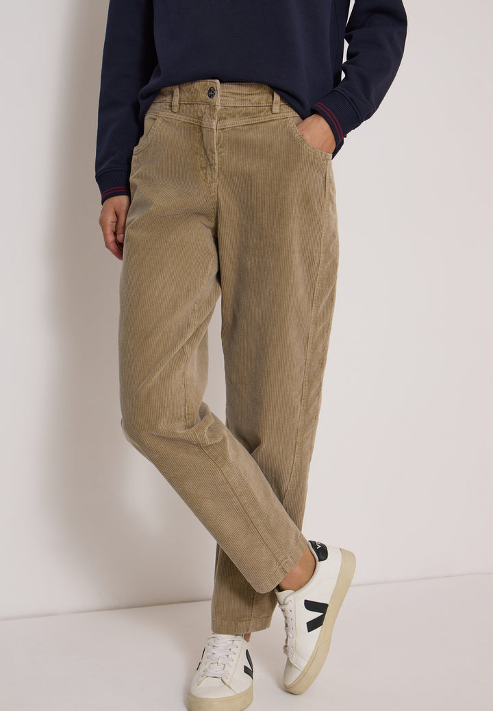 Style Scarlett Barrel Corduroy, creamy mocha 17766 Bild 6