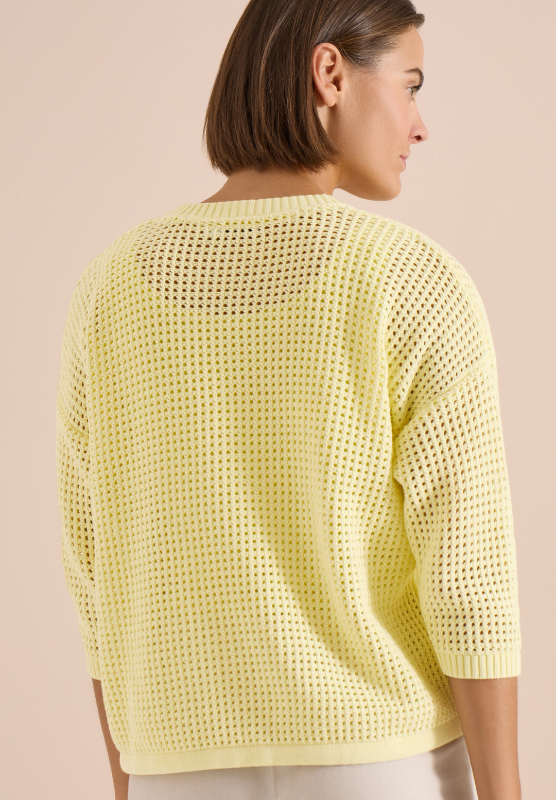 TOS_Crochet V-neck, light buttermilk yellow 17659 Bild 4