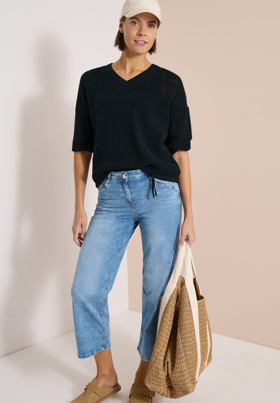 TOS_Crochet V-neck, palm breeze green 17672 Bild 5