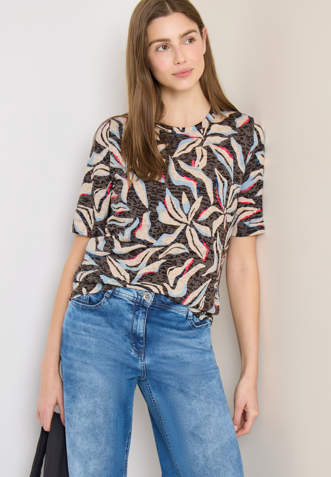 TOS Multi AOP Burnout Shirt, macchiato brown 37493 Bild 3