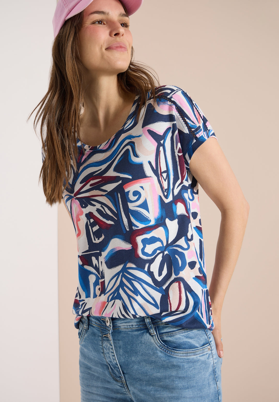 TOS Multi AOP Lace Shoulder T-, universal blue 35512 Bild 3