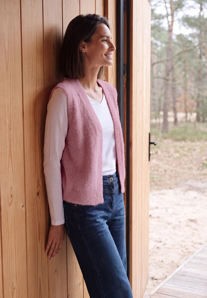 TOS open feather yarn vest, velvet rose 17912 Bild 4