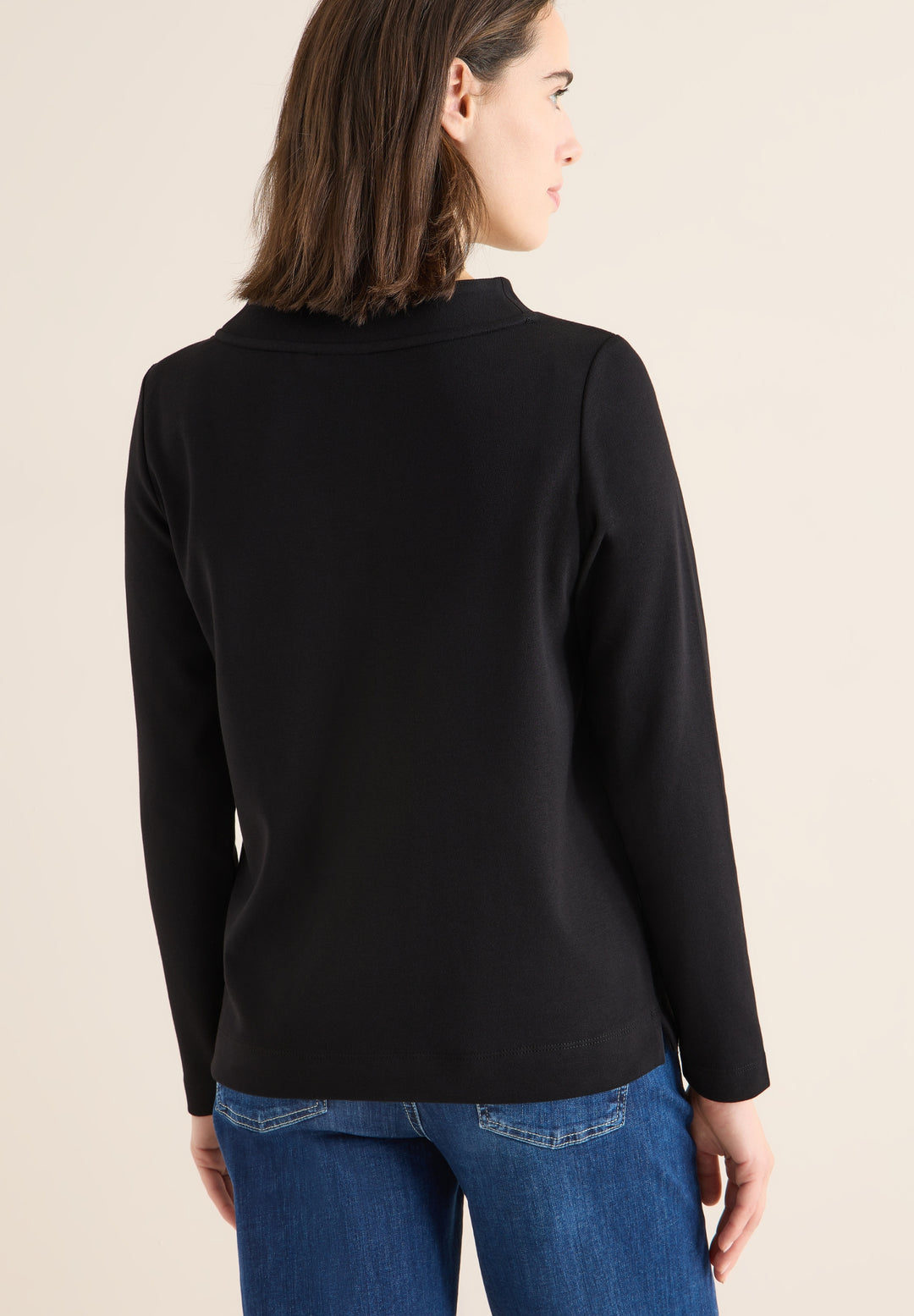 TOS Solid Funnel Neck, Black 10001 Bild 4