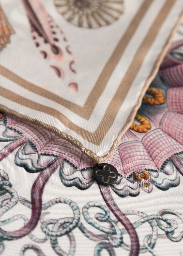 PRINTED NICKI SILK OCEAN ORNAMENTS beige-53X53CM, beige BEI1 Bild 3