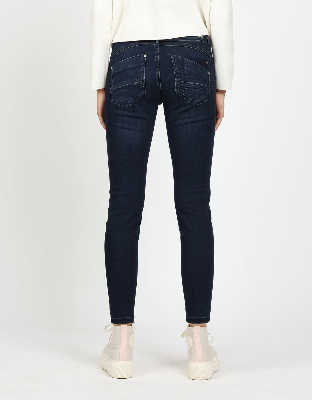 94AMELIE, bluenight wash 7908 Bild 5