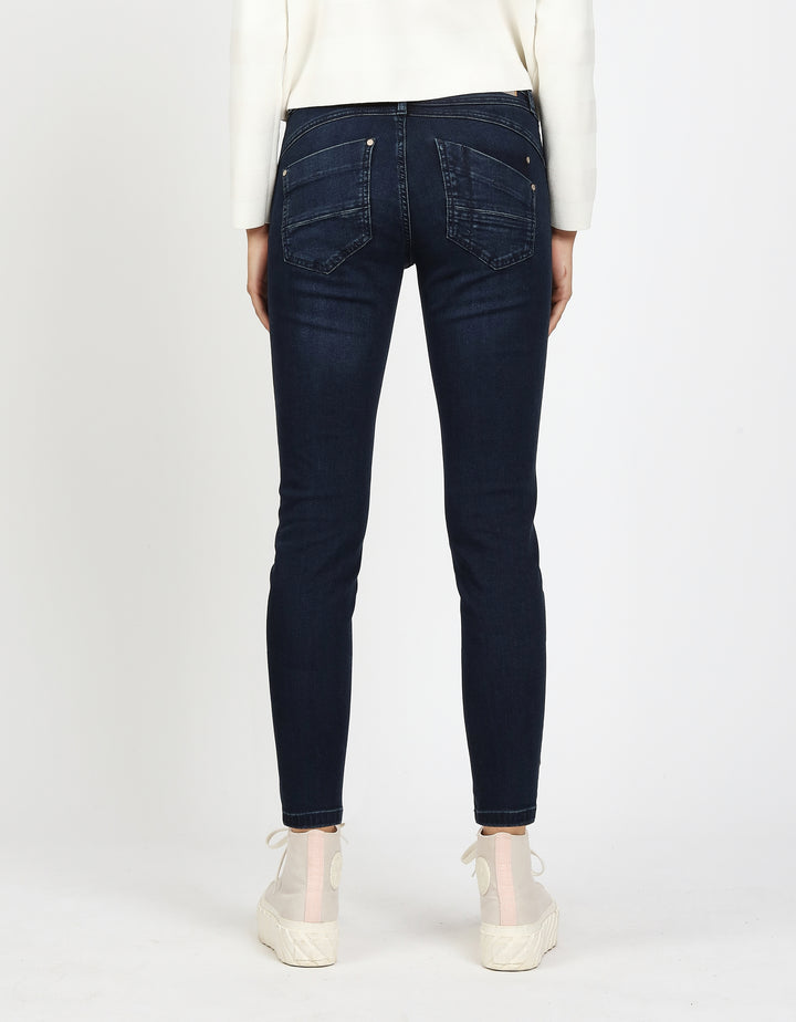 94AMELIE, bluenight wash 7908 Bild 5
