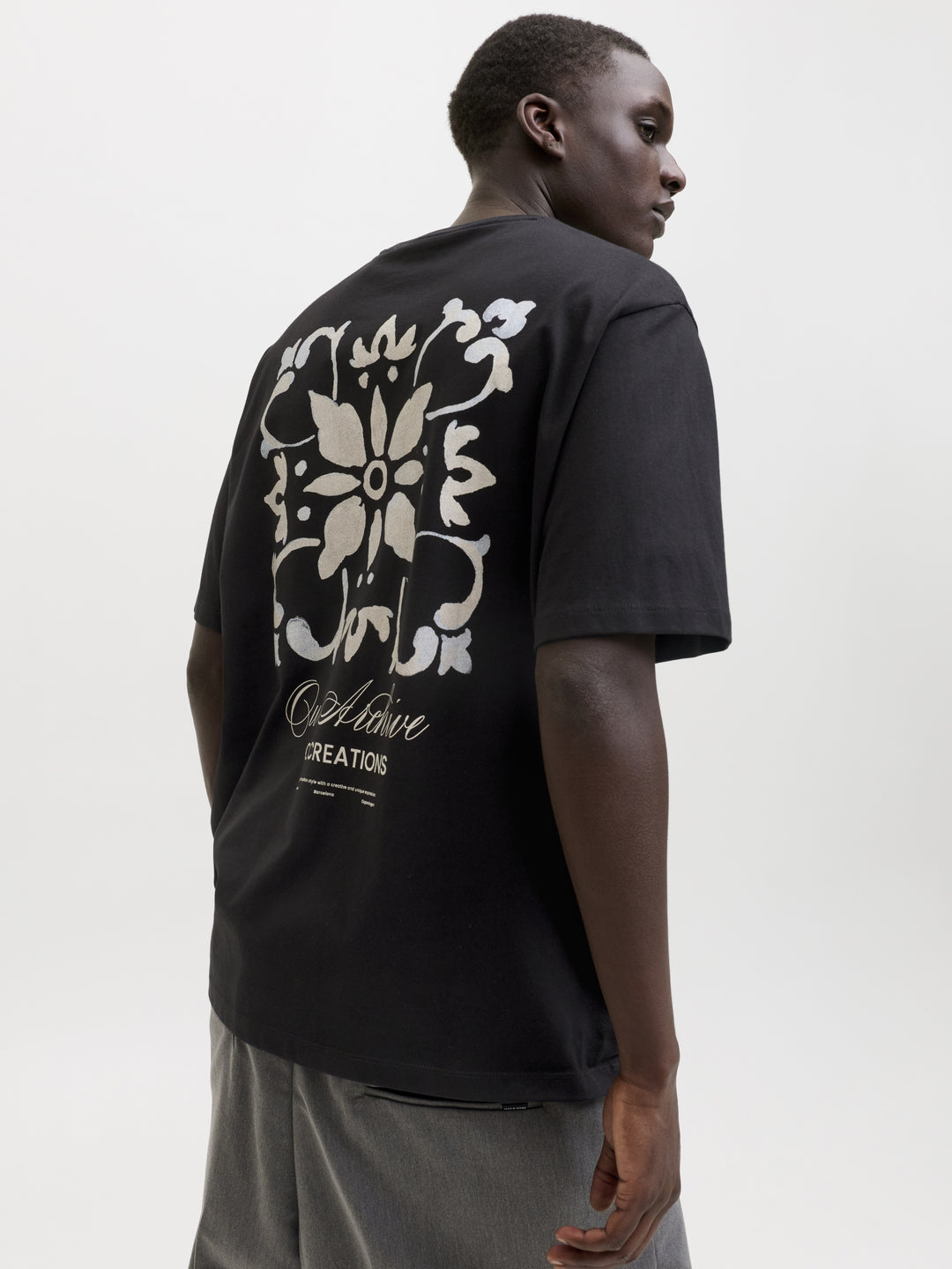 JJART PRINT TEE SS CREW NECK, Black 178012 Bild 8