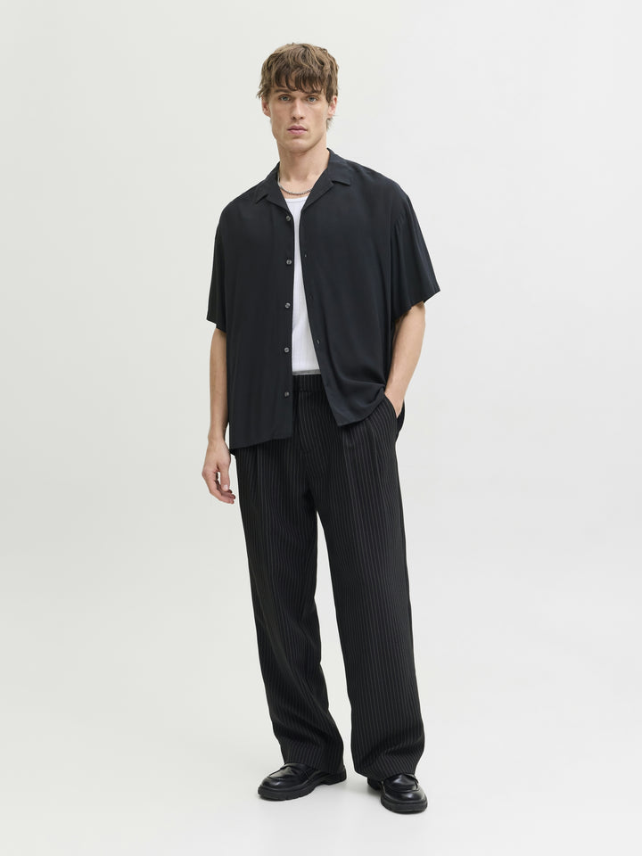 JJEJEFF RESORT SOLID SHIRT SS SN, Black 178012 Bild 4