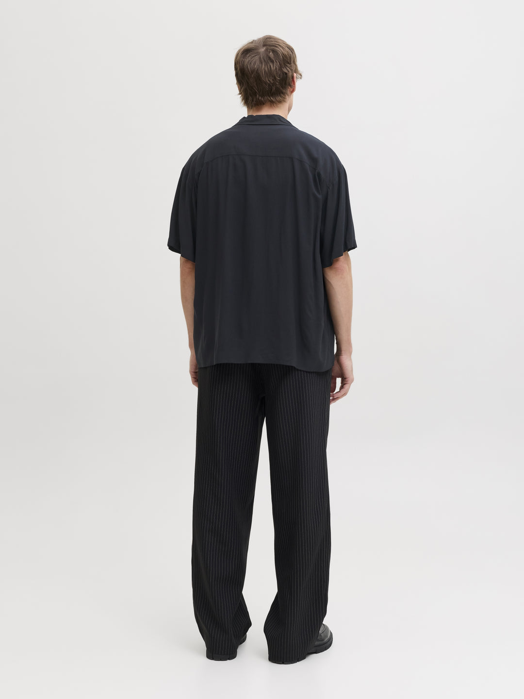JJEJEFF RESORT SOLID SHIRT SS SN, Black 178012 Bild 6