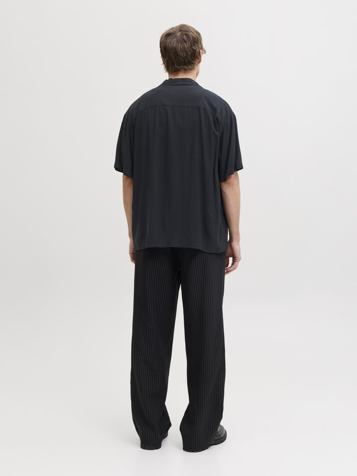 JJEJEFF RESORT SOLID SHIRT SS SN, Black 178012 Bild 6