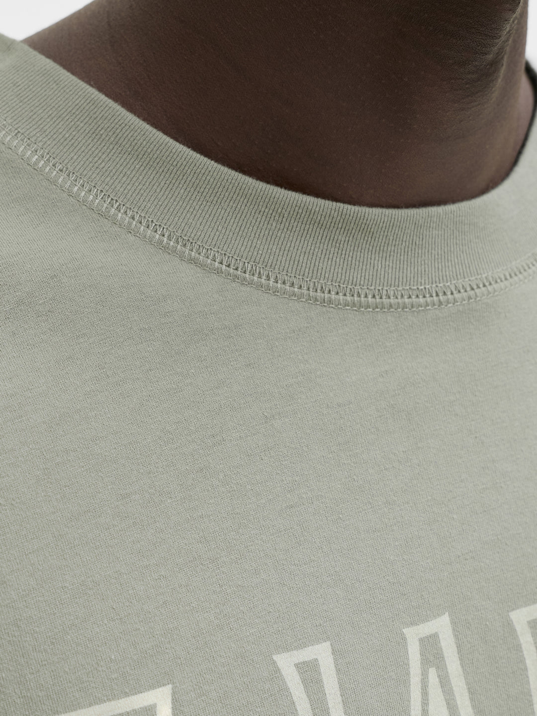 JORMENTON TYPO FRONT TEE SS CREW NE, Seagrass 176290 Bild 3