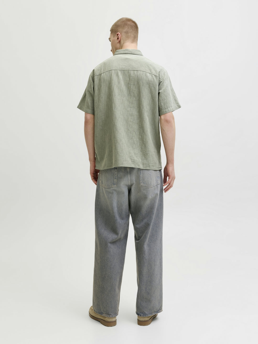 JORMONTAUK WAVY TEXTURE SHIRT SS SN, Vetiver 176725 Bild 4