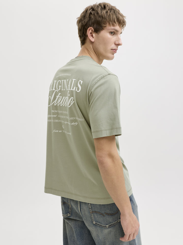 JORNORREBRO TYPO TEE SS CREW NECK N, Seagrass/SS 26 176290001 Bild 8