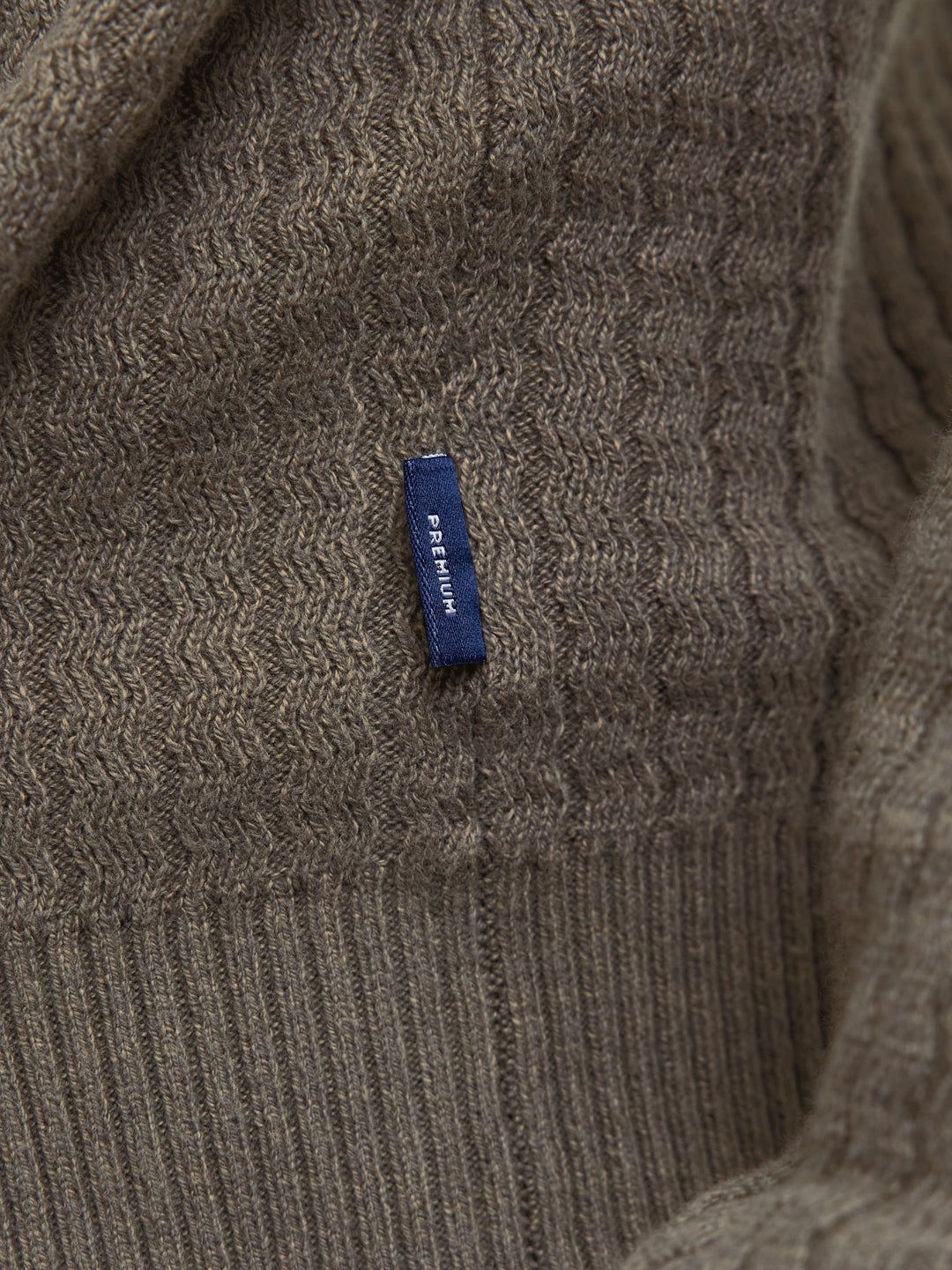 JPRBLUBARKLEY KNIT CREW NECK CH LN, Crocodile/Twist/Zizag structure 218770004 Bild 5