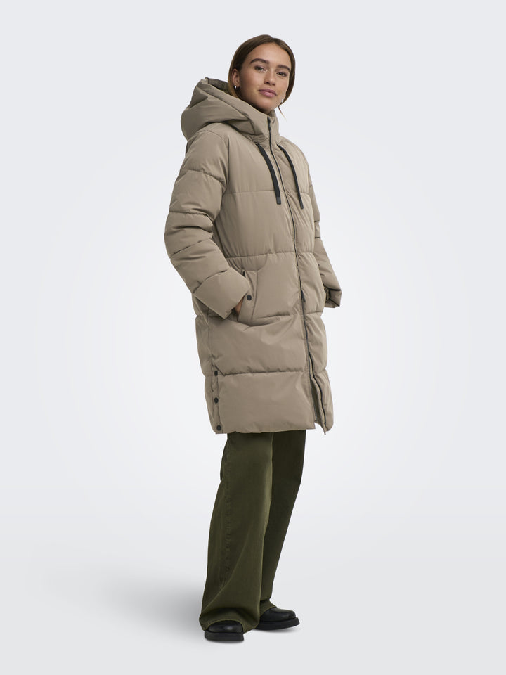 JDYBLAIR LONG HOOD PUFFER OTW SIJ, Walnut/CONTRAST BLACK 239935001 Bild 5