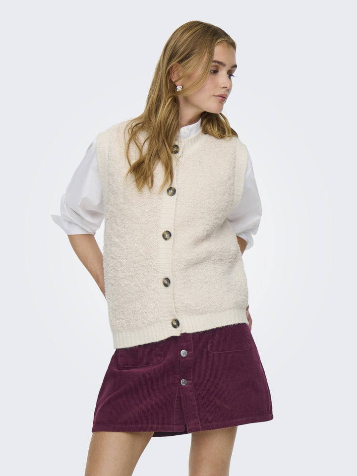 JDYEIRA LIFE S/L ON BUTTON VEST KNT, Birch 180083 Bild 5