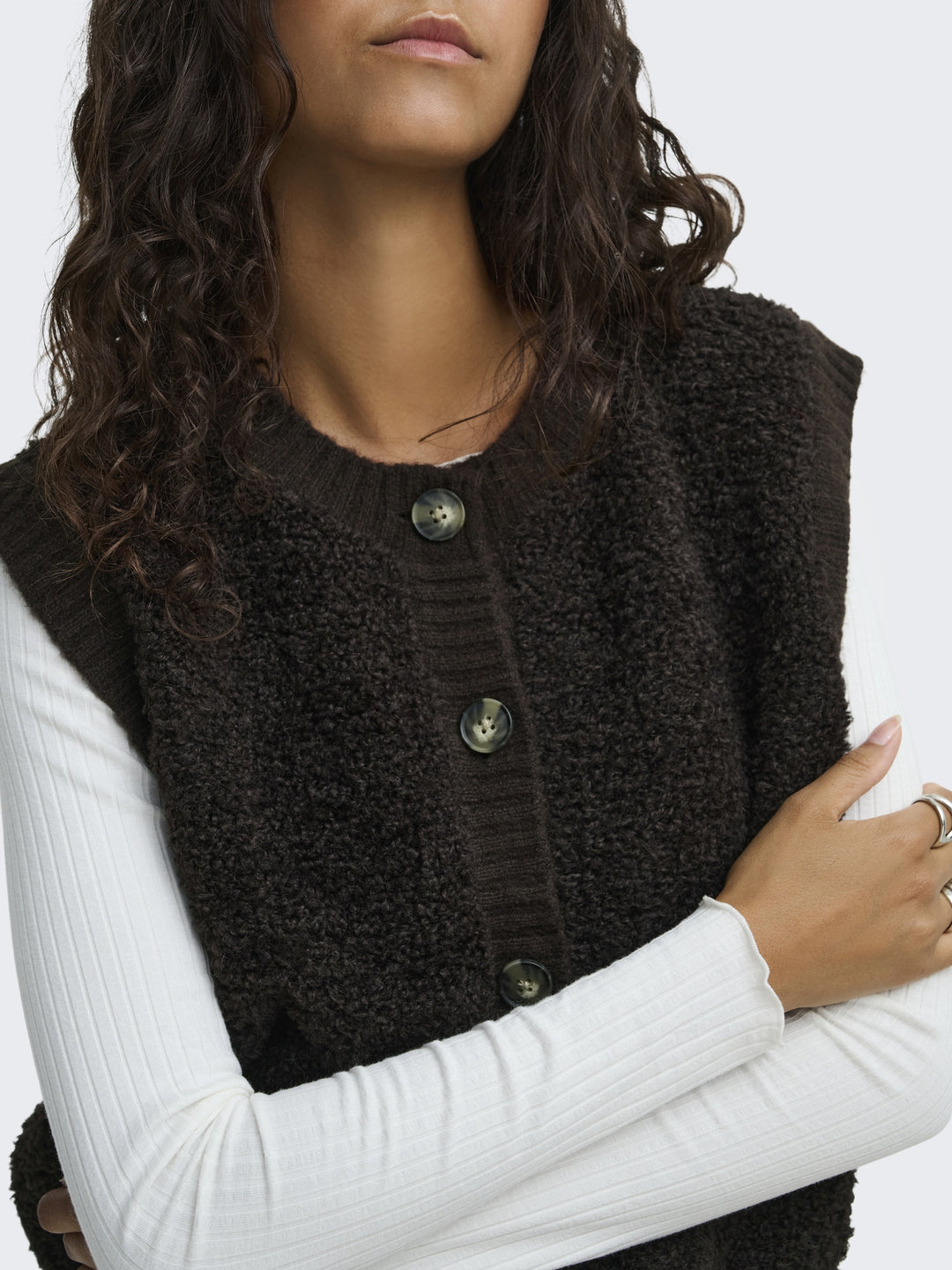 JDYEIRA LIFE S/L ON BUTTON VEST KNT, Chocolate Torte 244915 Bild 4