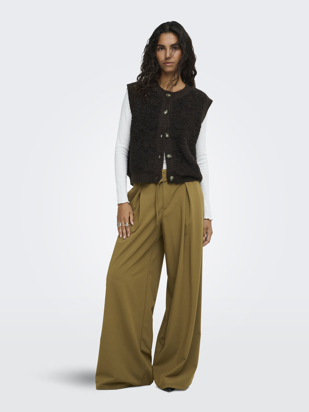 JDYEIRA LIFE S/L ON BUTTON VEST KNT, Chocolate Torte 244915 Bild 7