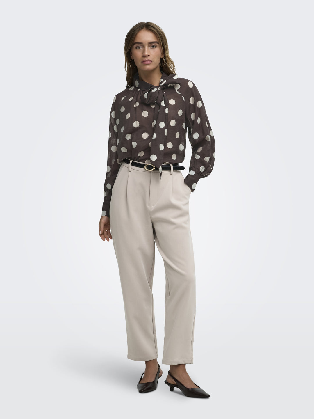 JDYFAY L/S TOP WVN, Coffee Bean/CEMENT DOT 237375001 Bild 6