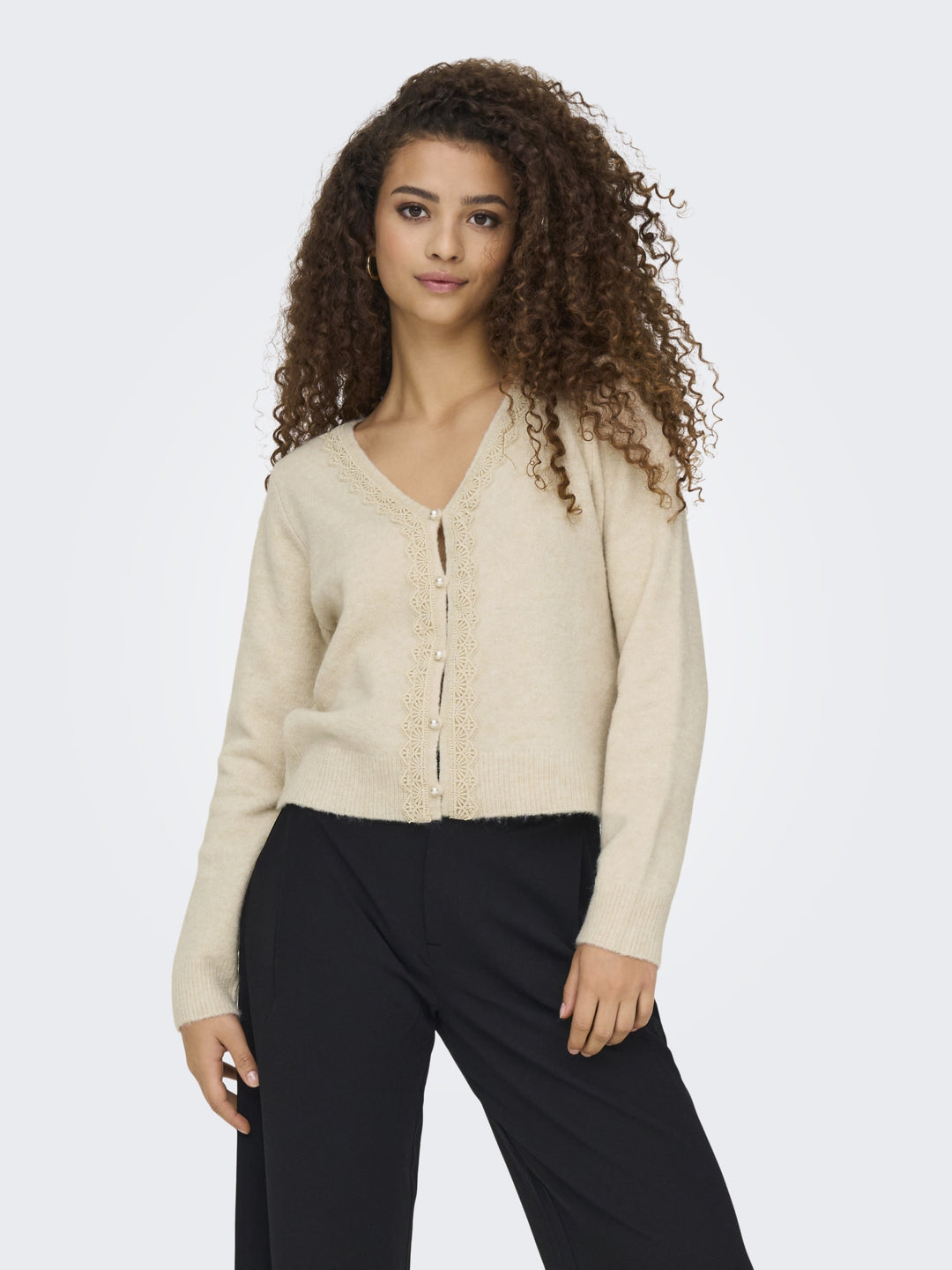 JDYFRANCIE LIFE L/S V-NECK CARDI KN, Birch/W. PEARL BUTTON 180083001 Bild 4