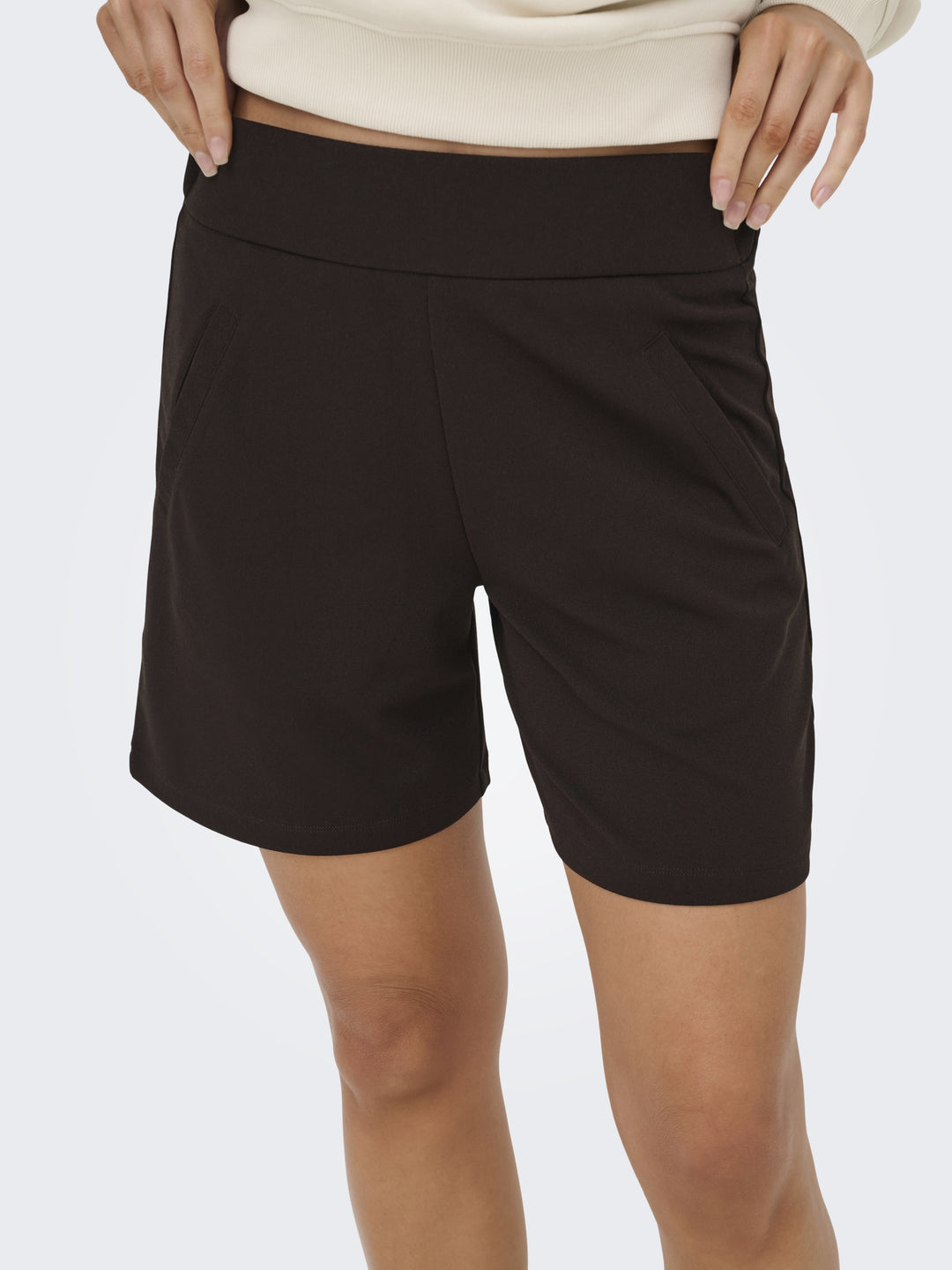 JDYLOUISVILLE CATIA LIFE SHORTS JRS, Chocolate Torte 244915 Bild 3