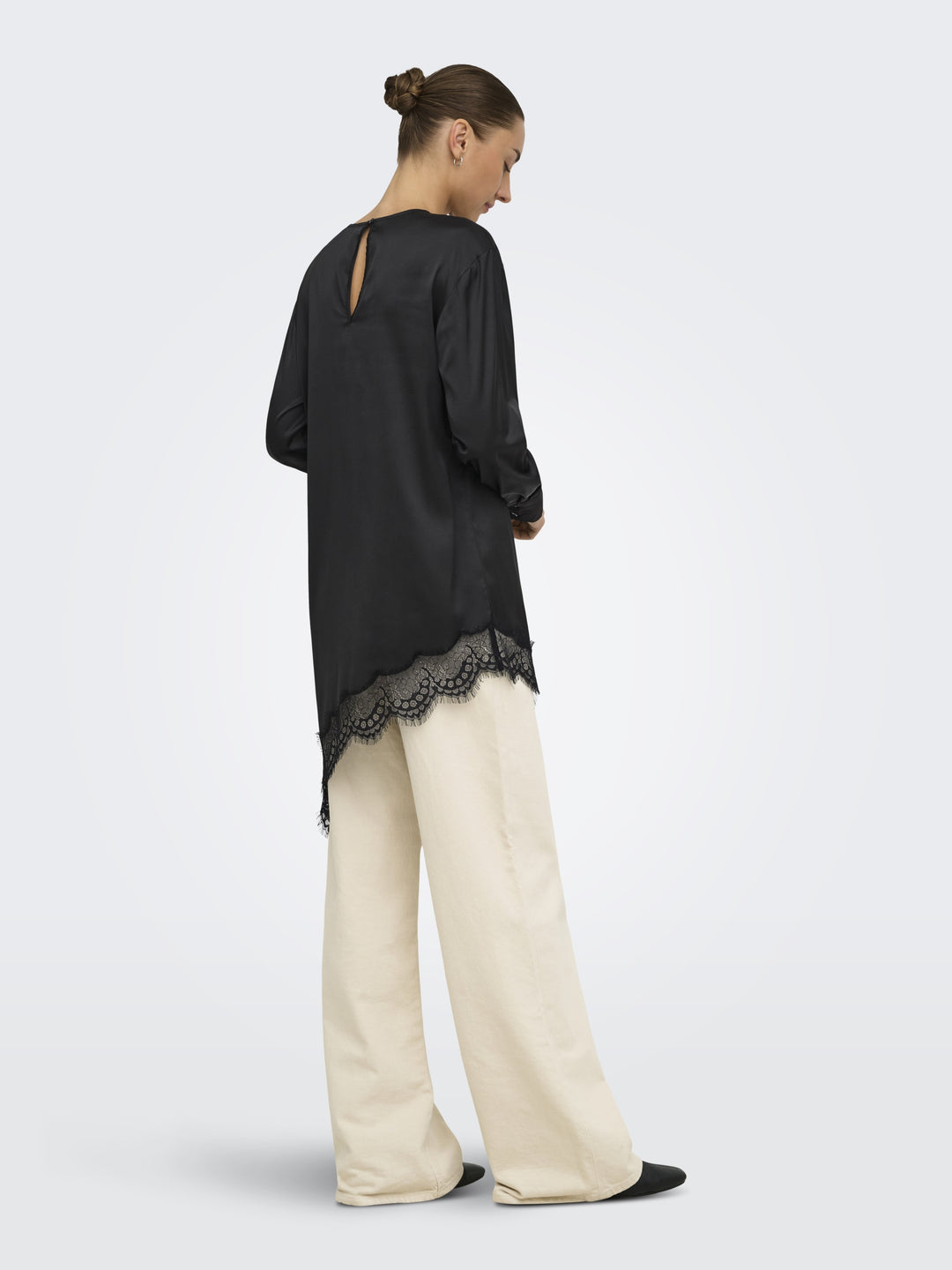JDYNADDY L/S ASYM LONG TOP WVN, Black/BLACK LACE 177911001 Bild 5