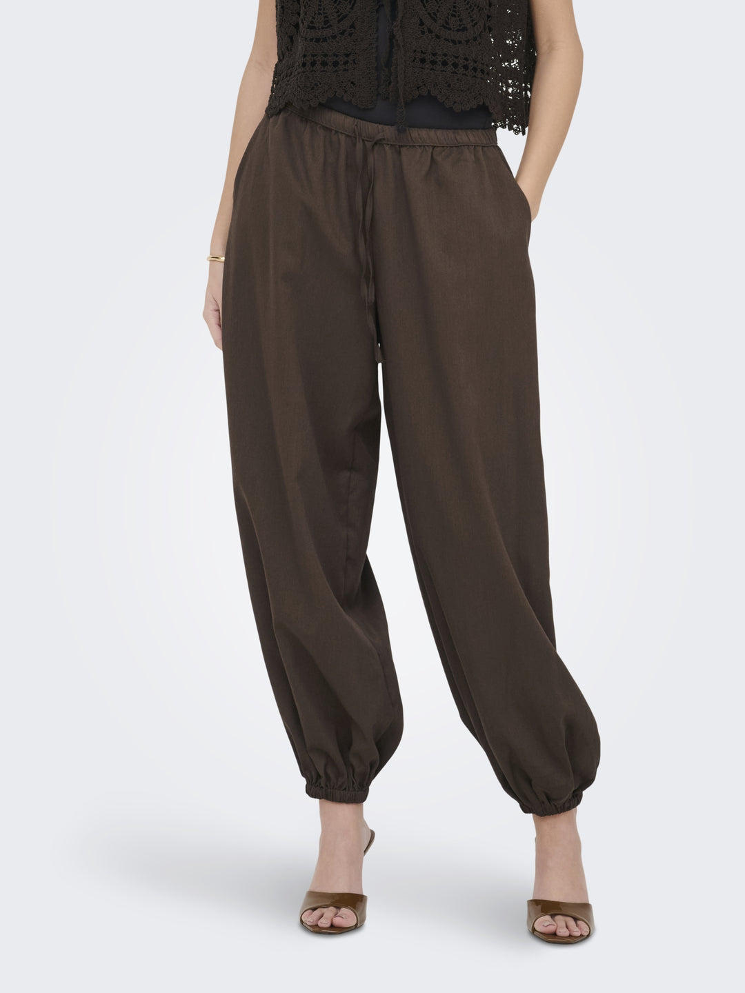 JDYPALOMA MW LOOSE PANT WVN NOOS, Dark Earth 194300 Bild 4