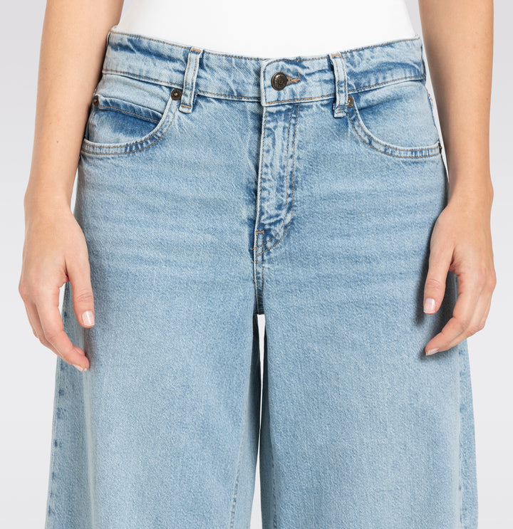 NEVADA, urban azur blue D272 Bild 9