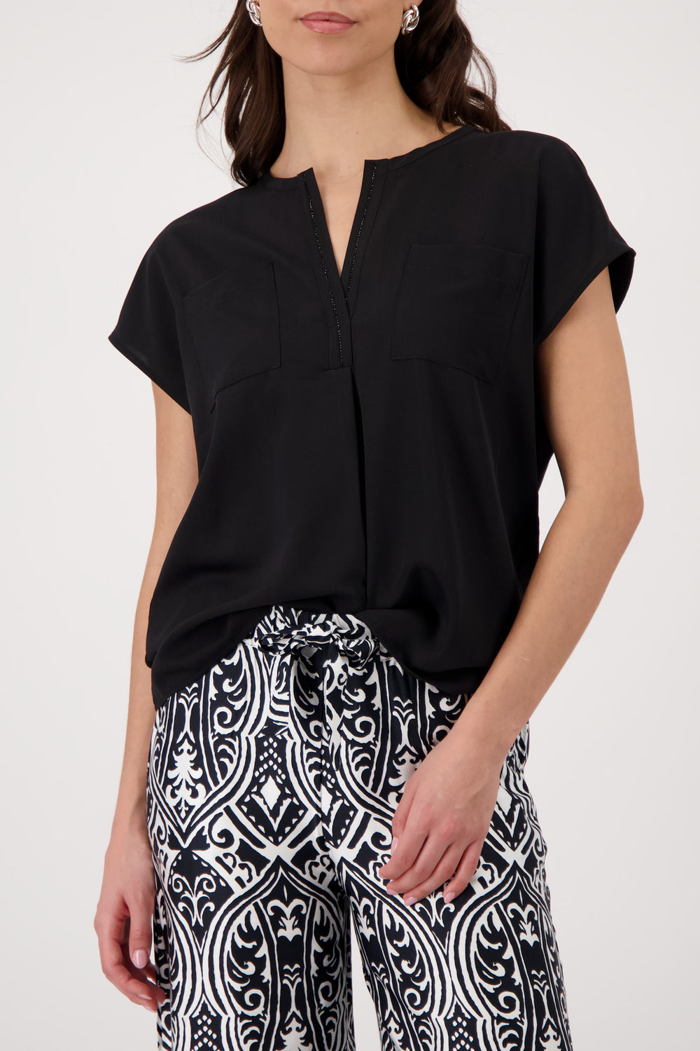 Bluse, schwarz 999 Bild 2