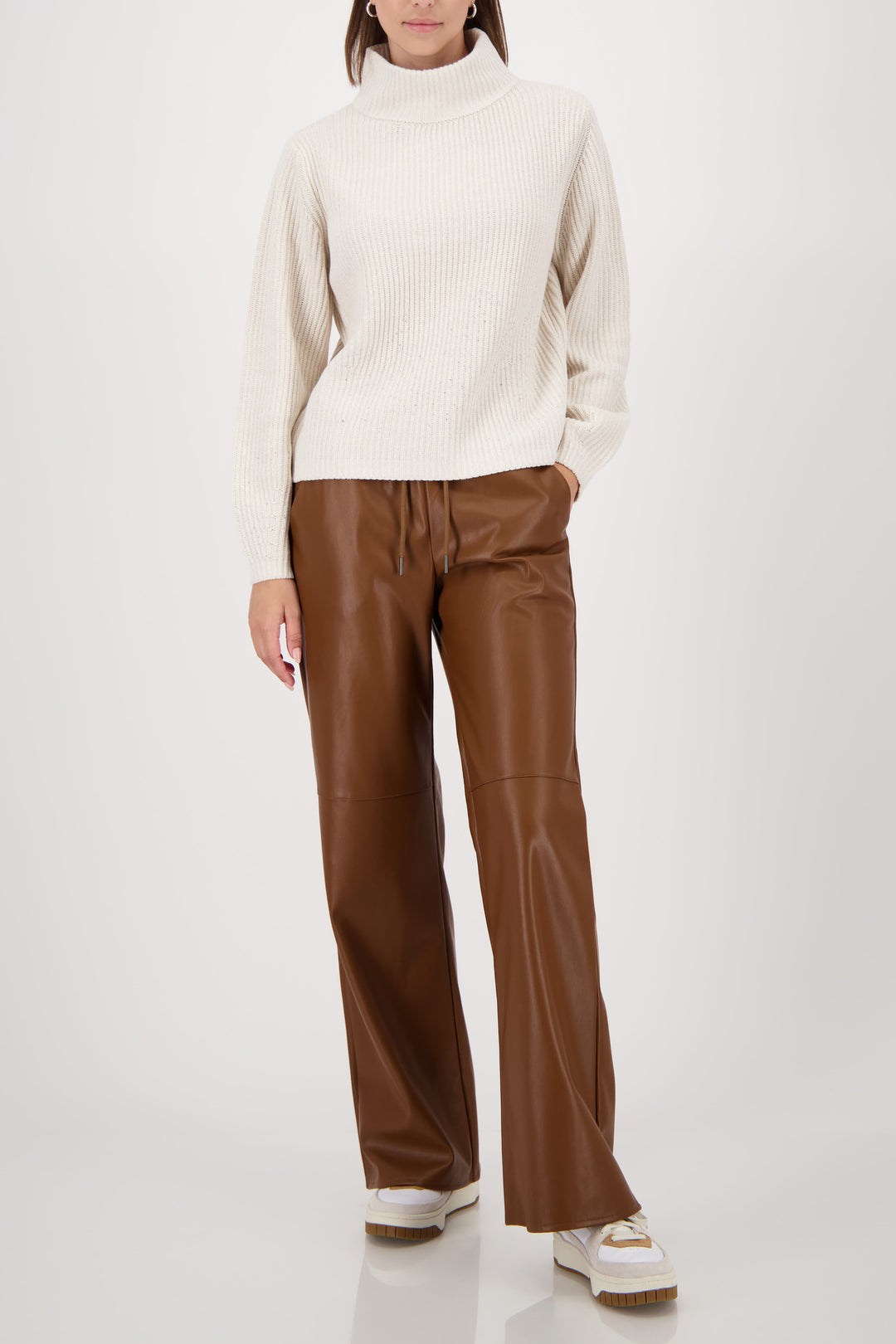 Pullover, almond 134 Bild 6