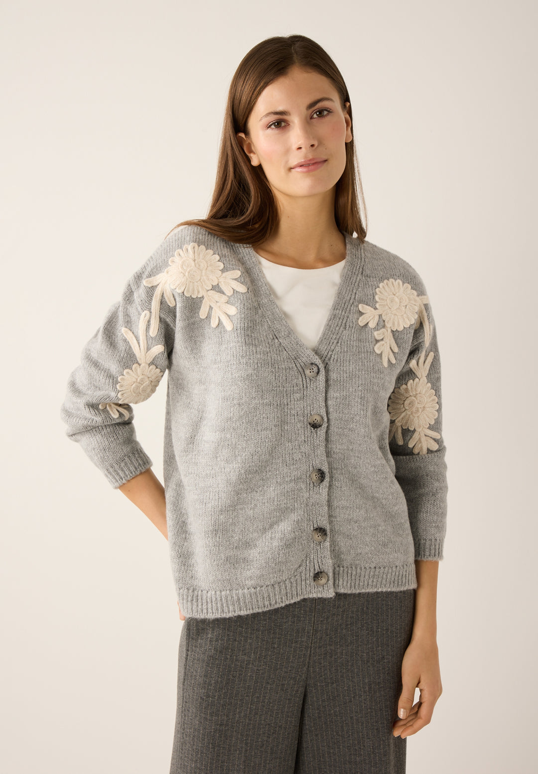 Cardigan with Flower-Embellishment, silvergrey melange 0717 Bild 3