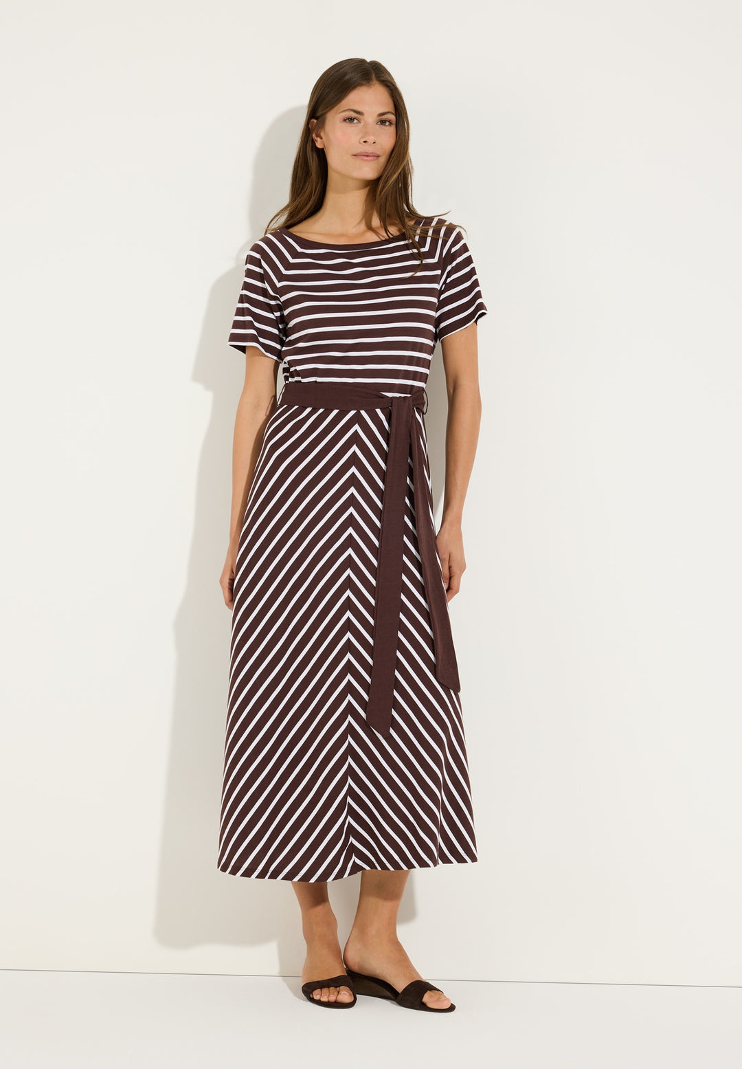Jersey-Dress with Stripes, jersey stripe cool chocolate 2286 Bild 4