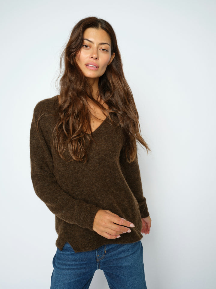 MMMape Sophia V-Neck Knit Delicioso Bild 4