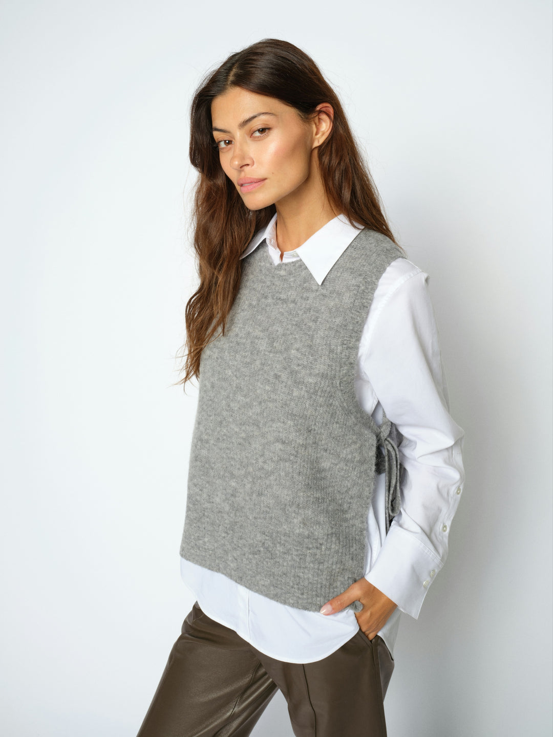 MMThora Tie Knit Vest Grey Melange Bild 3