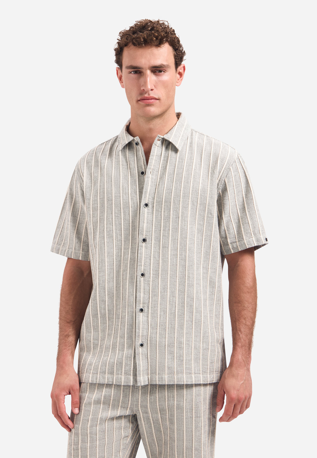 Shirt Short Sleeve Fancy Striped, Sand 015 Bild 1