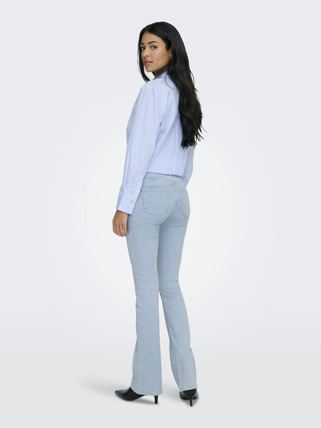ONLBLUSH MID FLARED DNM CRO495 NOOS, Light Blue Bleached Denim 276598 Bild 3