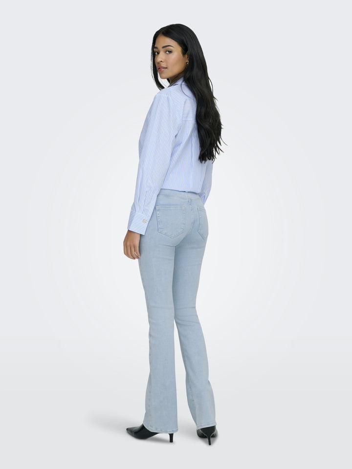 ONLBLUSH MID FLARED DNM CRO495 NOOS, Light Blue Bleached Denim 276598 Bild 3