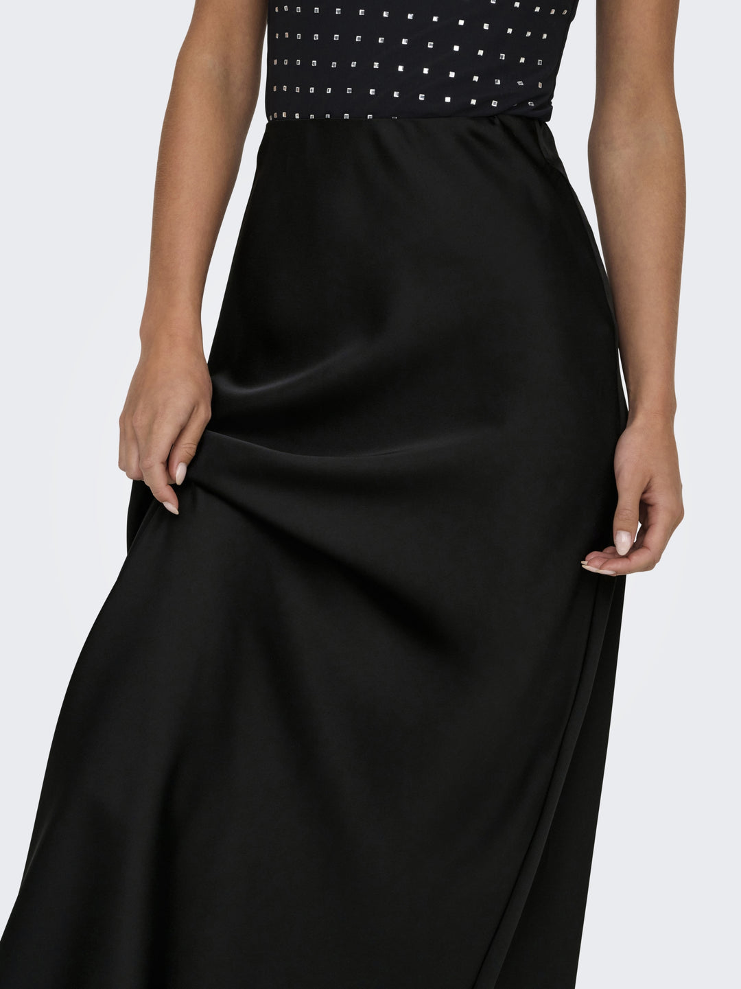 ONLCHIGO ANKEL SATIN SKIRT NOOS WVN, Black 177911 Bild 5