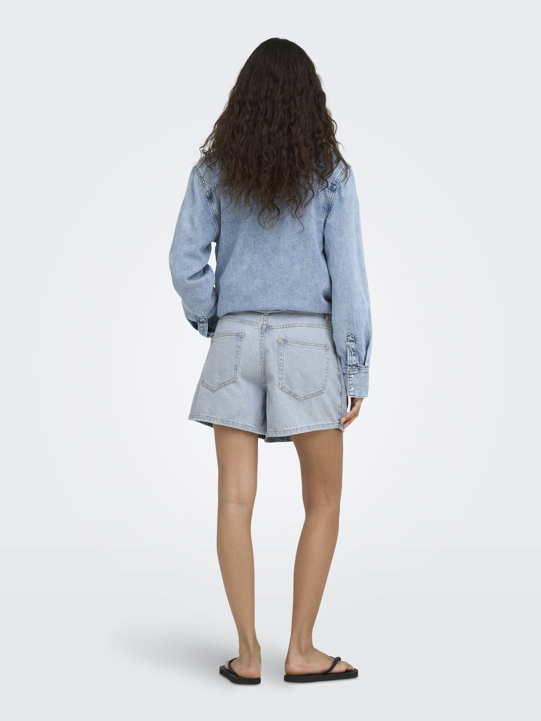 ONLELLIE REG DNM SKORT TAI, Light Blue Denim 177934 Bild 5