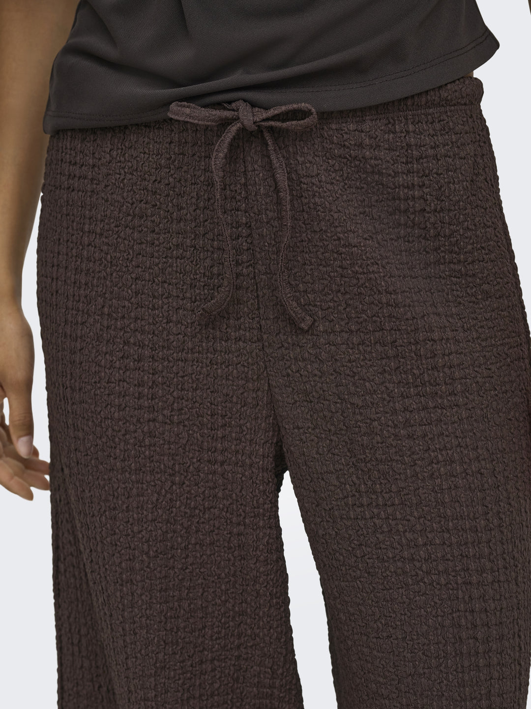 ONLERIKKA HW WIDE CRINKLE PANT PNT, Coffee Bean 237375 Bild 7